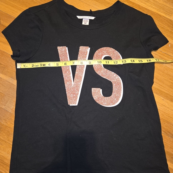 Victoria Secret Black T-Shirt Scoop Neck Short Sleeve XS Glitter Pink Logo - Picture 5 of 6